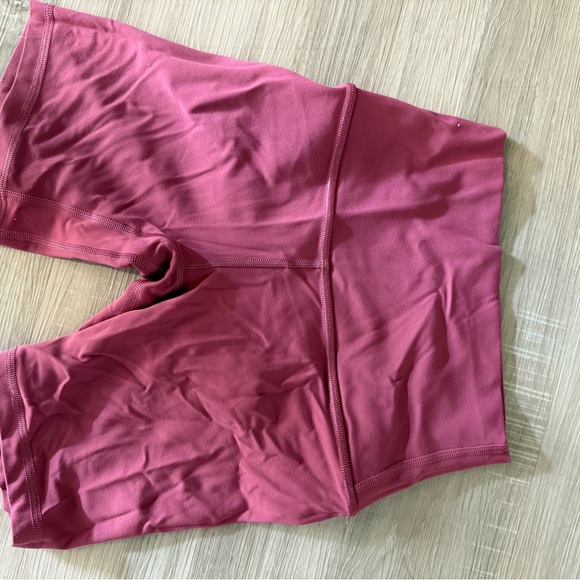 lululemon Women's High Waist Burgundy Biker Shorts - Picture 2 of 2